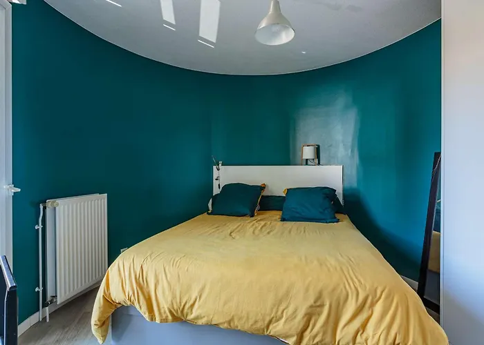 Bel Duplex A Avec Terrasse Proche Golf Nivelle - Fr-1-4-696 شقة *